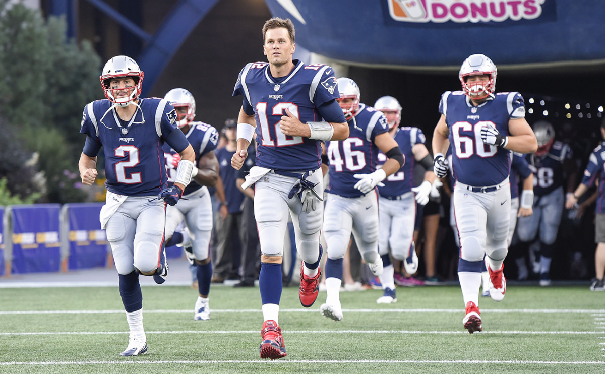 tom-brady-contract.jpg